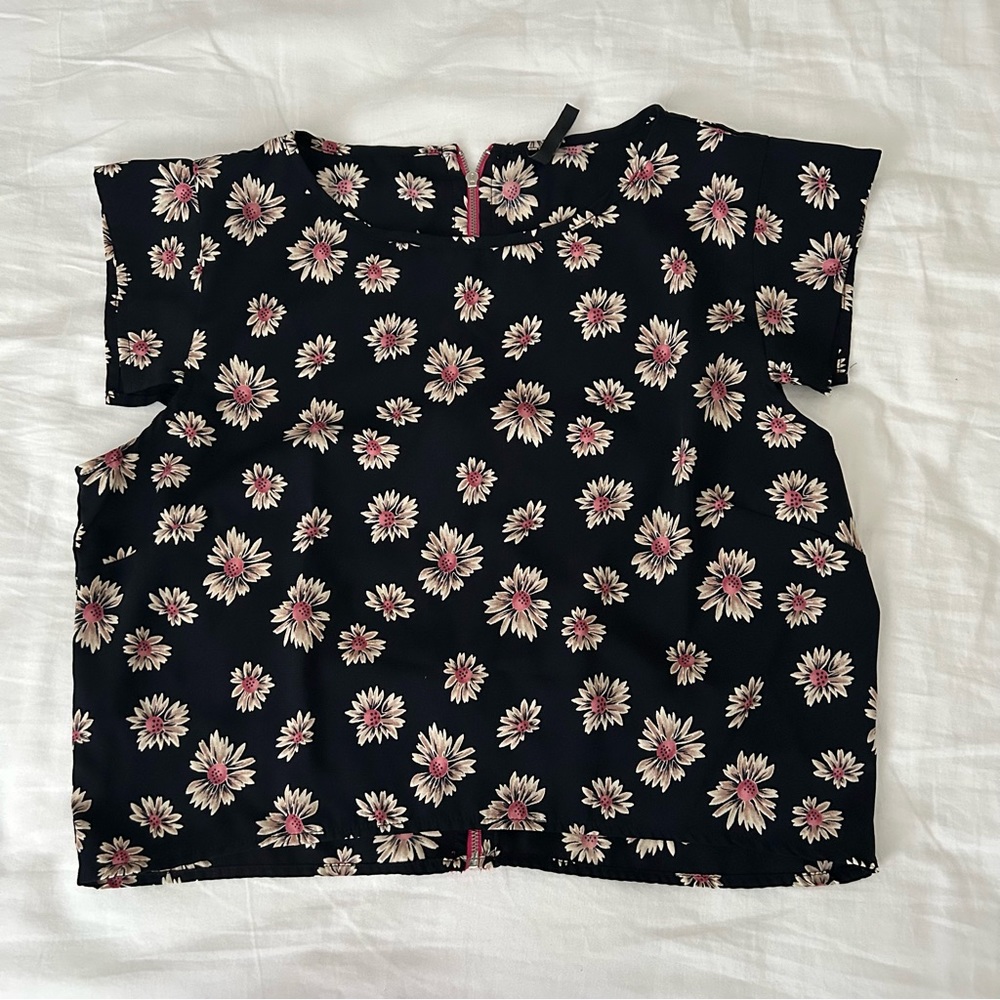 Floral Zip-Up T-Shirt